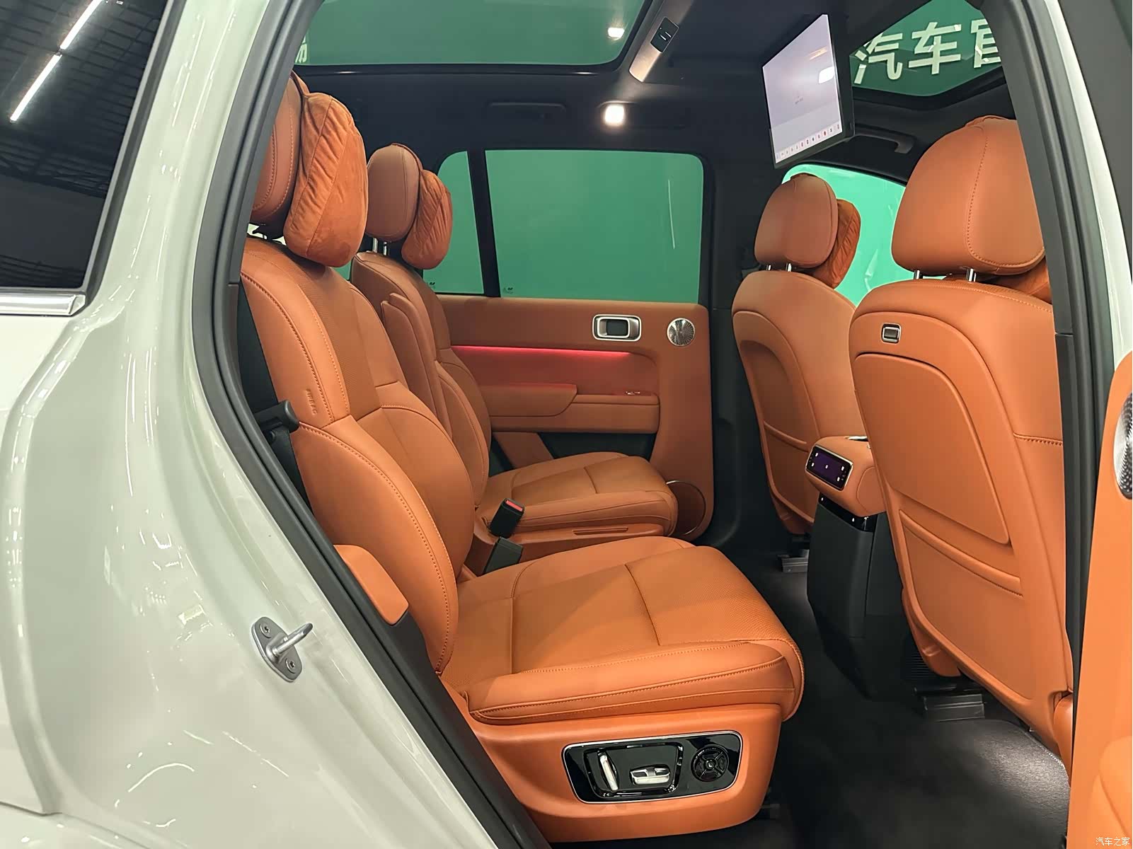 Li Auto L8, 2025 22