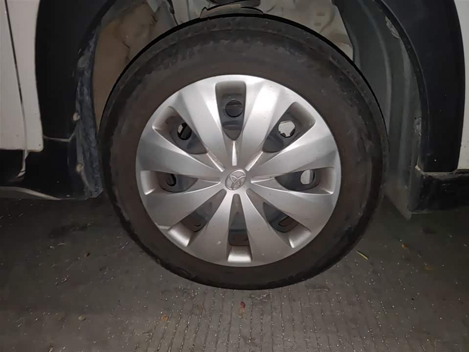 Toyota YARiS L Zhixuan