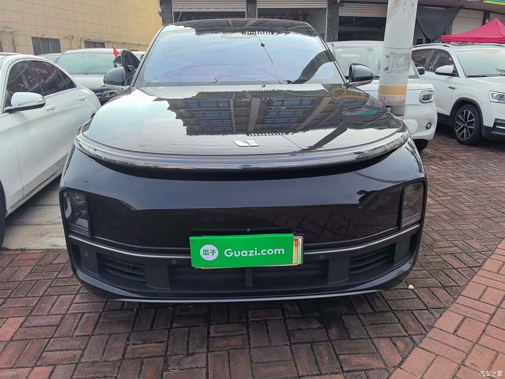 Li Auto L8, 2023 3
