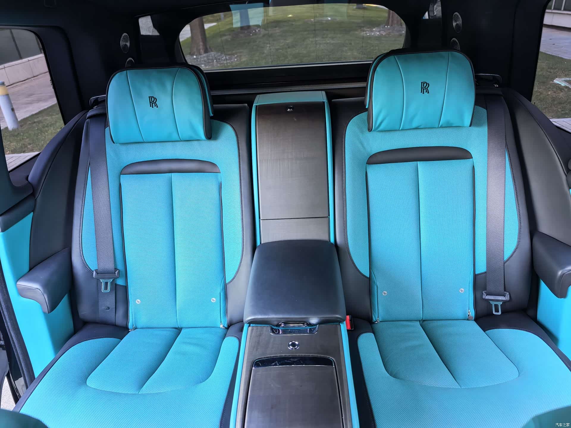 Rolls-Royce Cullinan, 2022 44