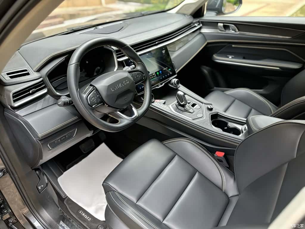 Lynk & Co 01, 2023 14