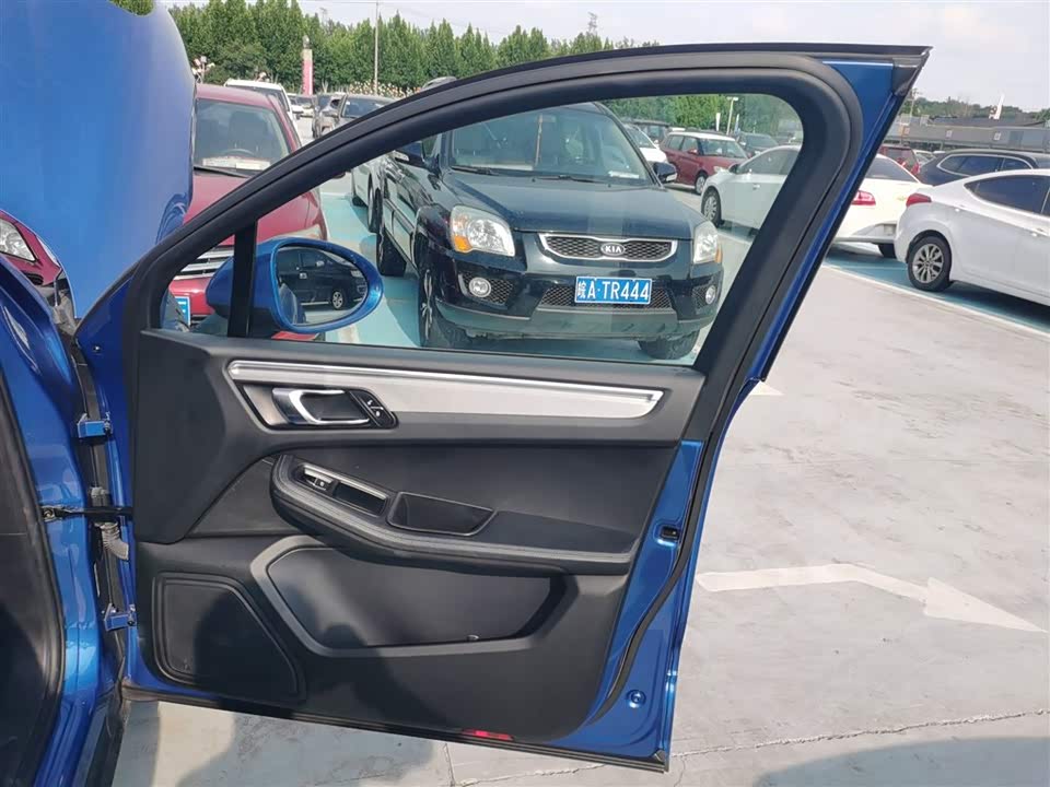 Porsche Macan Porsche Macan