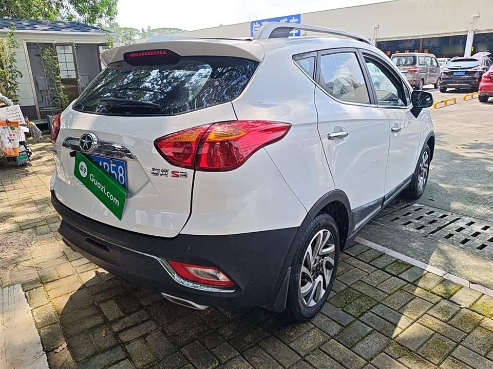 JAC Ruifeng S3