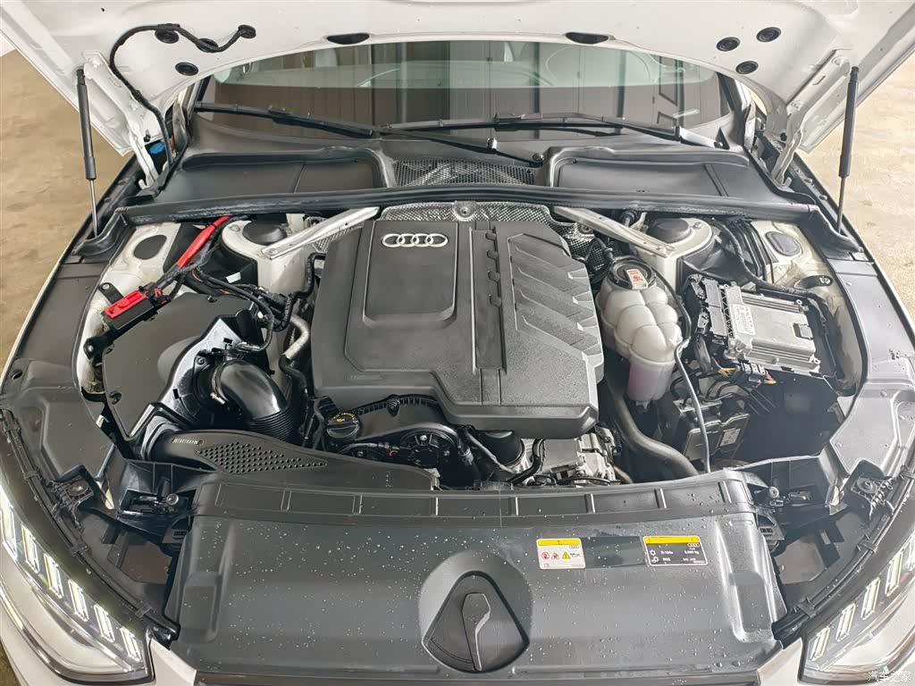 Audi A4L, 2024 11