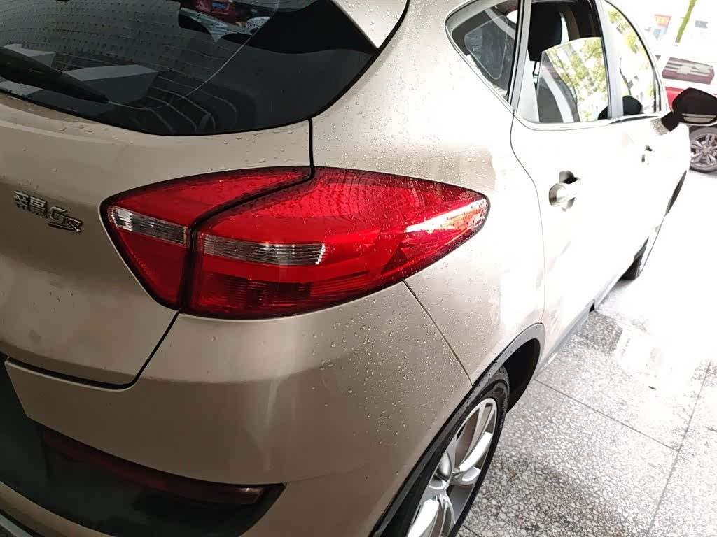 Geely Emgrand, 2018 24