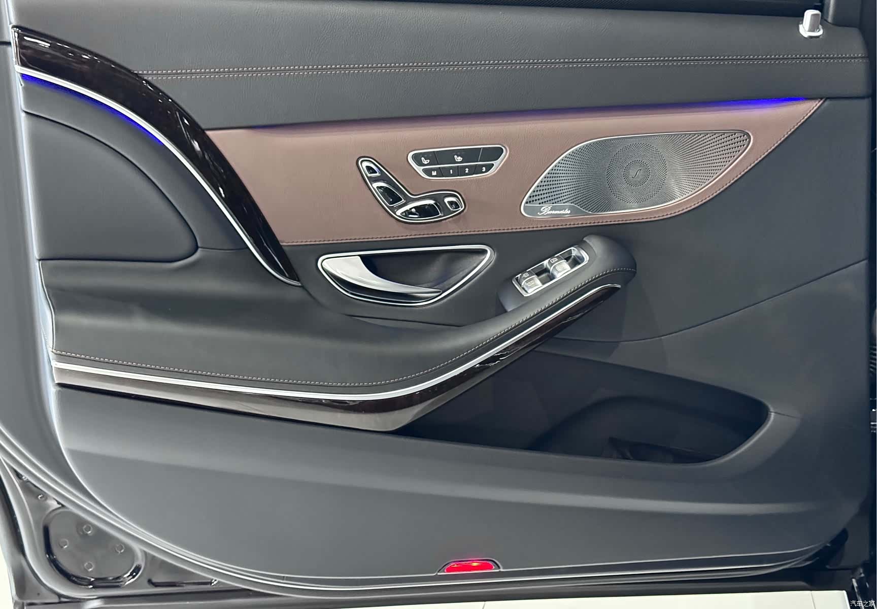Maybach S-Class, 2019 31
