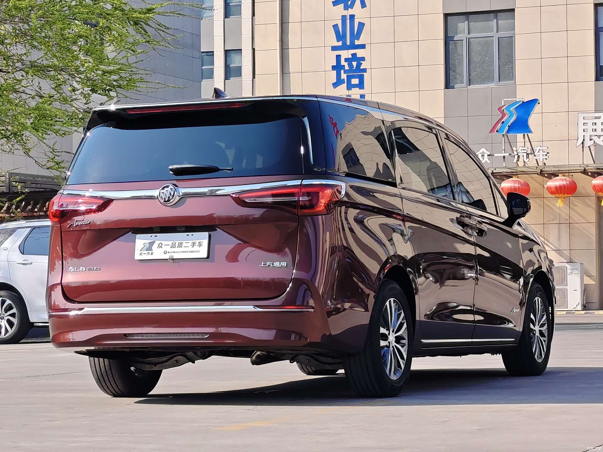 Buick GL8, 2023 7