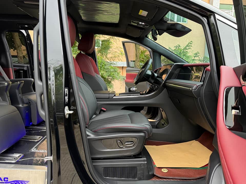 Trumpchi Trumpchi M8