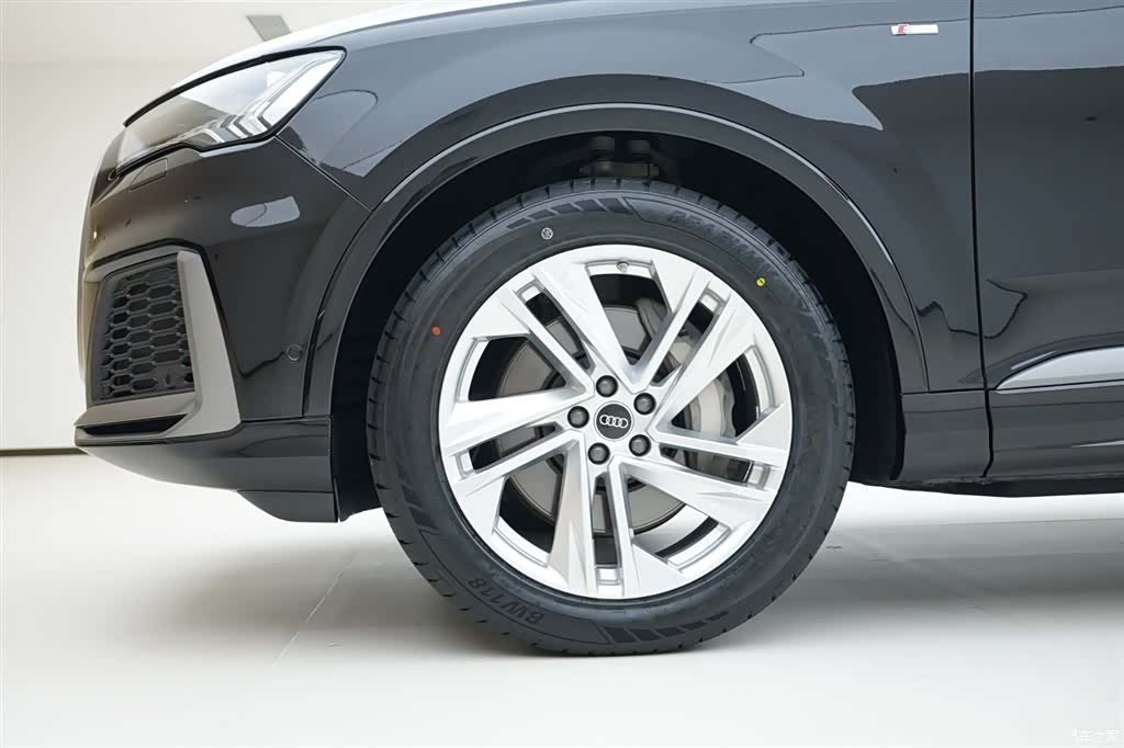 Audi Q7, 2021 16