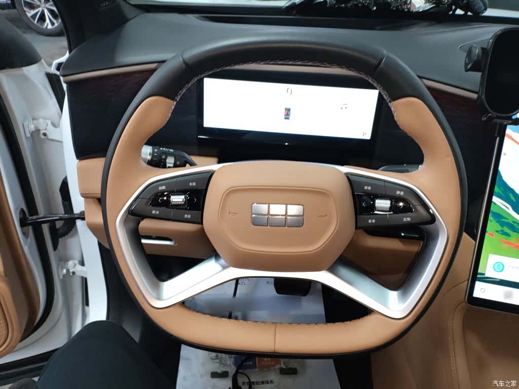 Geely Galaxy L7, 2025 7