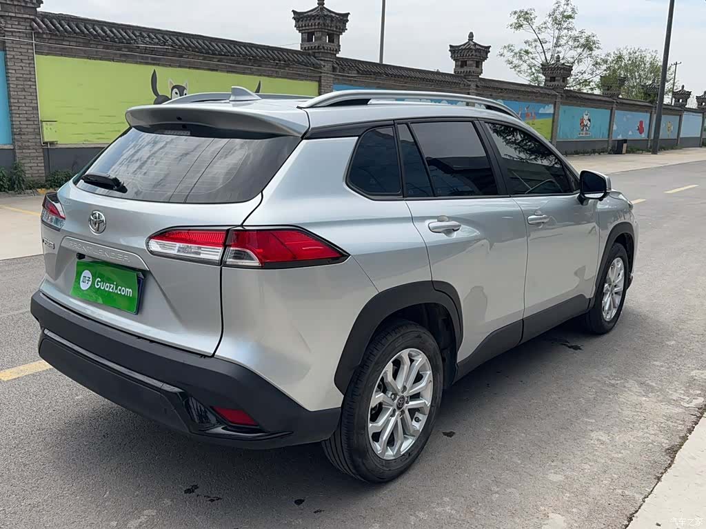 Toyota Frontlander, 2023 11