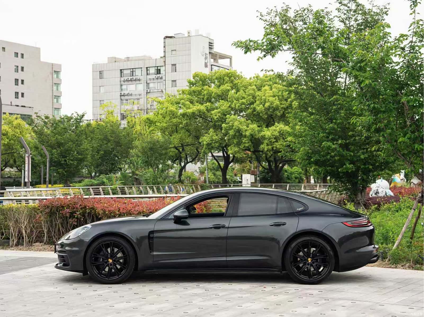 Porsche Panamera, 2018 7