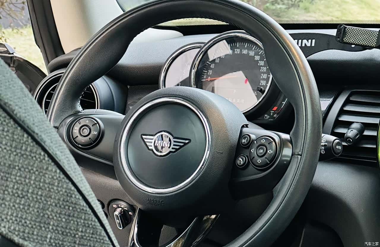 Mini Cooper, 2020 14