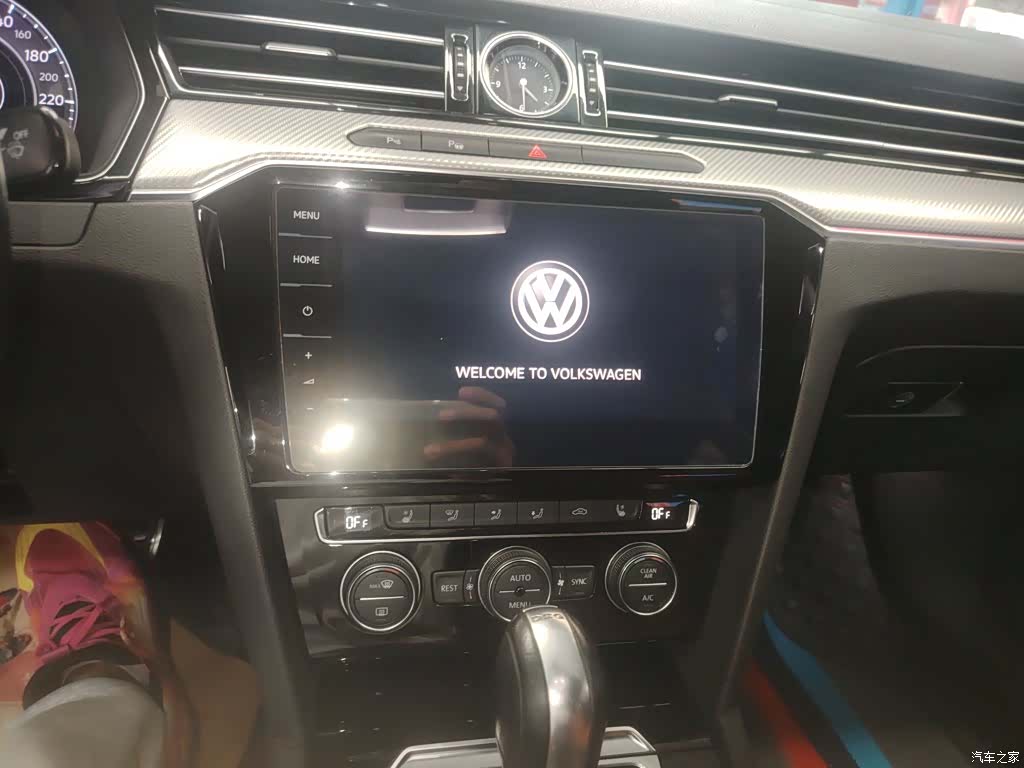 Volkswagen CC, 2019 13
