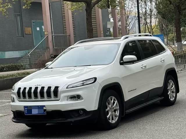 Jeep Free light