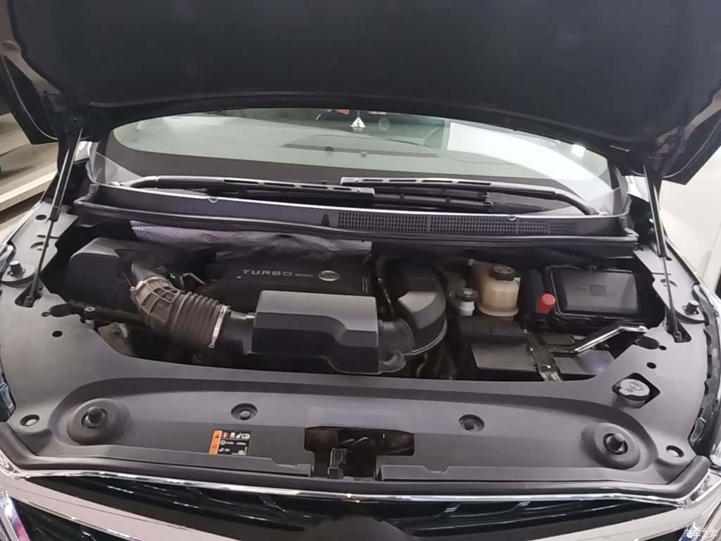 Buick GL8, 2021 20