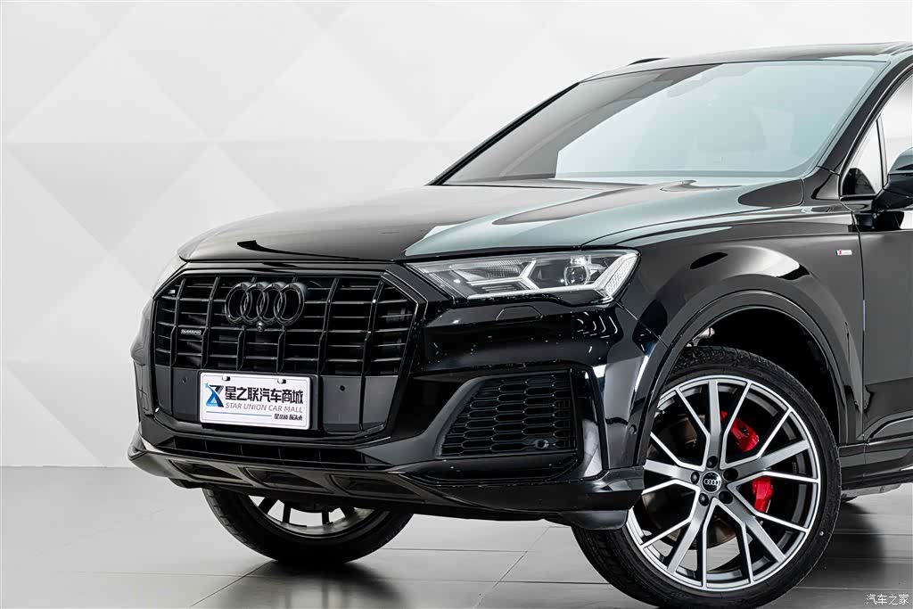 Audi Q7, 2023 3