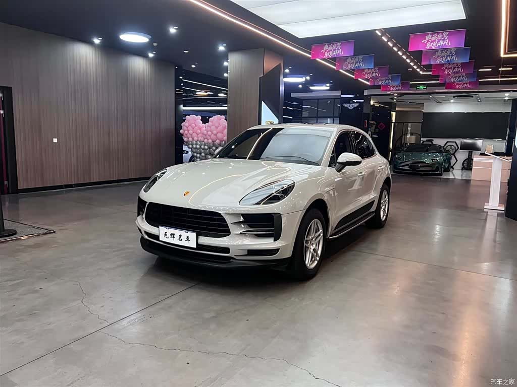 Porsche Macan, 2020 1