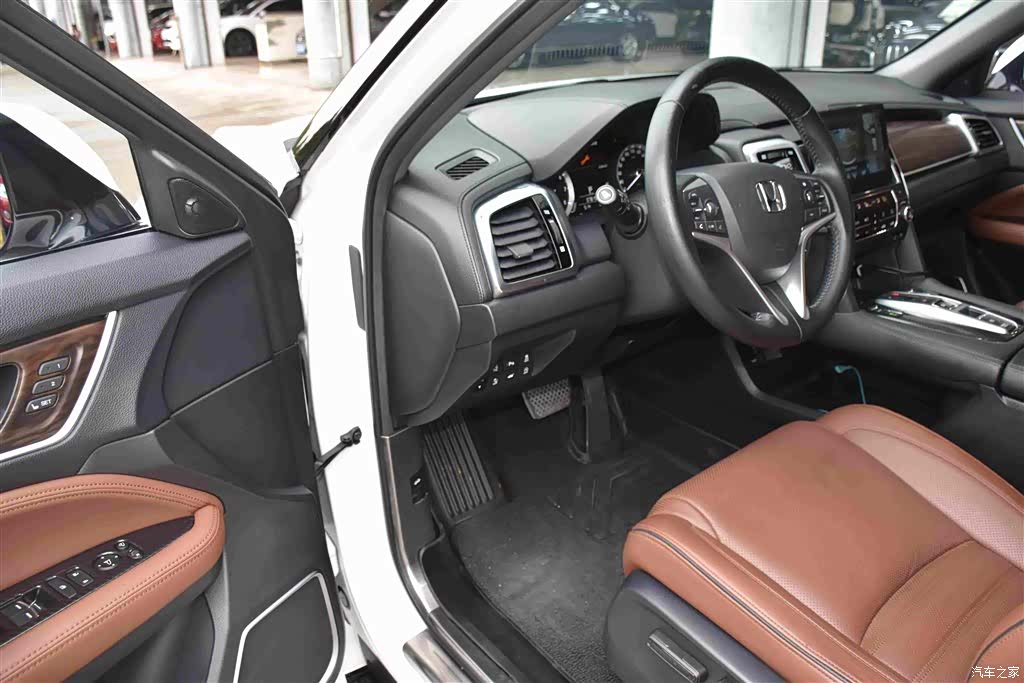 Honda UR-V, 2017 6