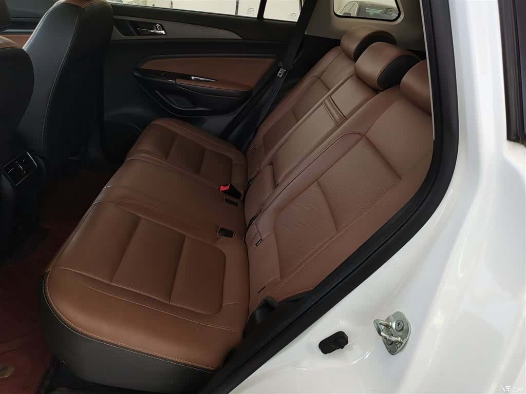 Changan CS75, 2019 17