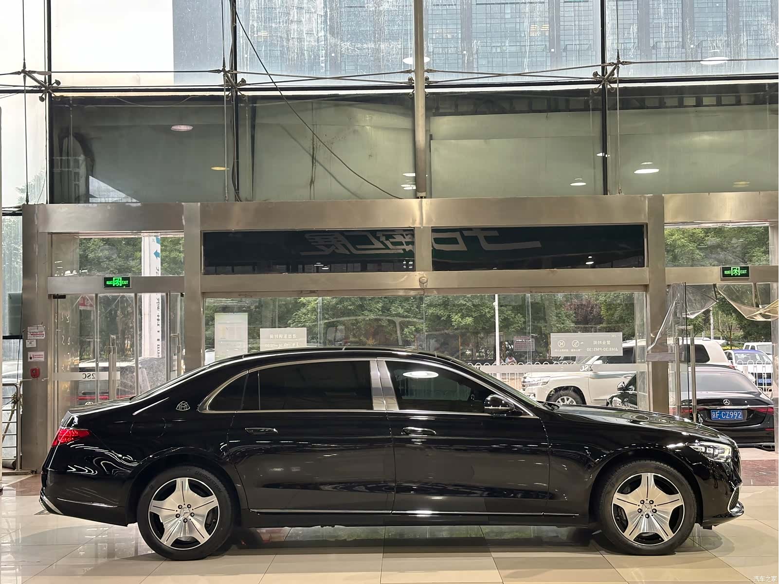 Maybach S-Class, 2025 7