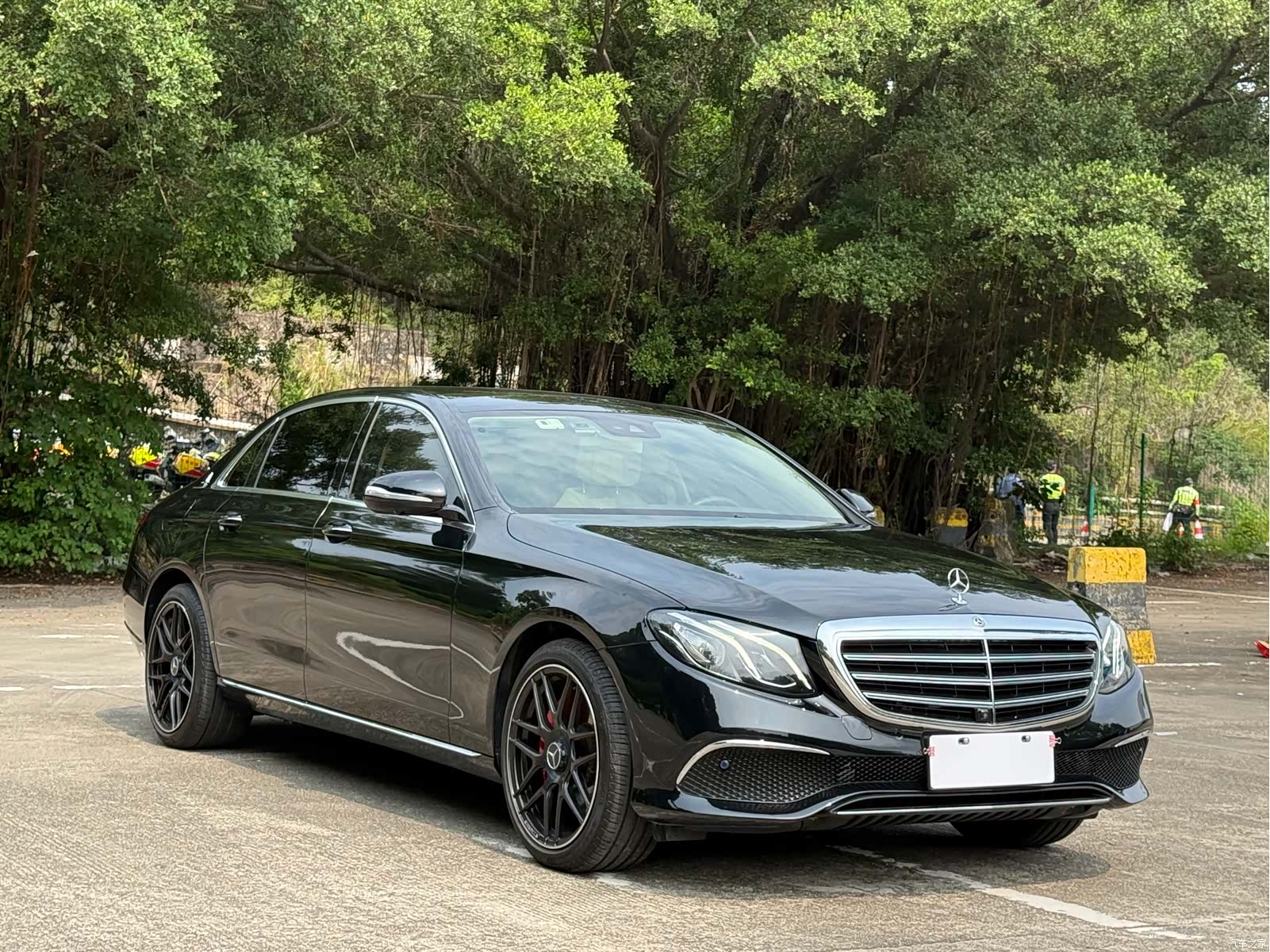 Mercedes-Benz E-Class, 2018 3