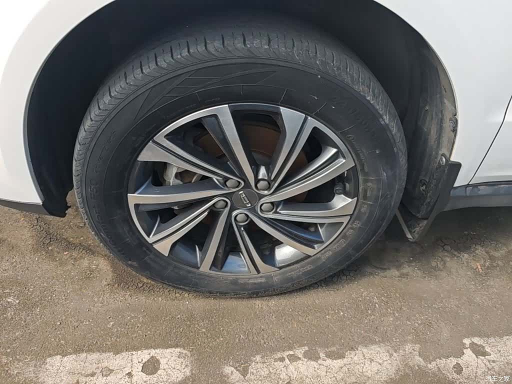 Geely X6, 2020 23