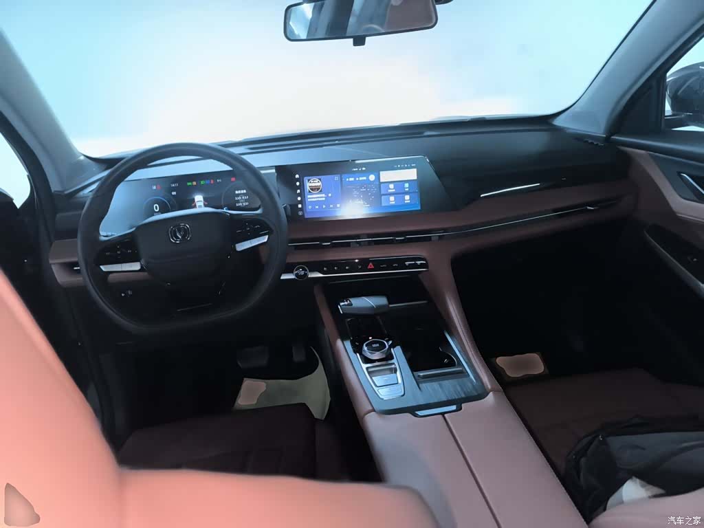 Changan CS75, 2025 10