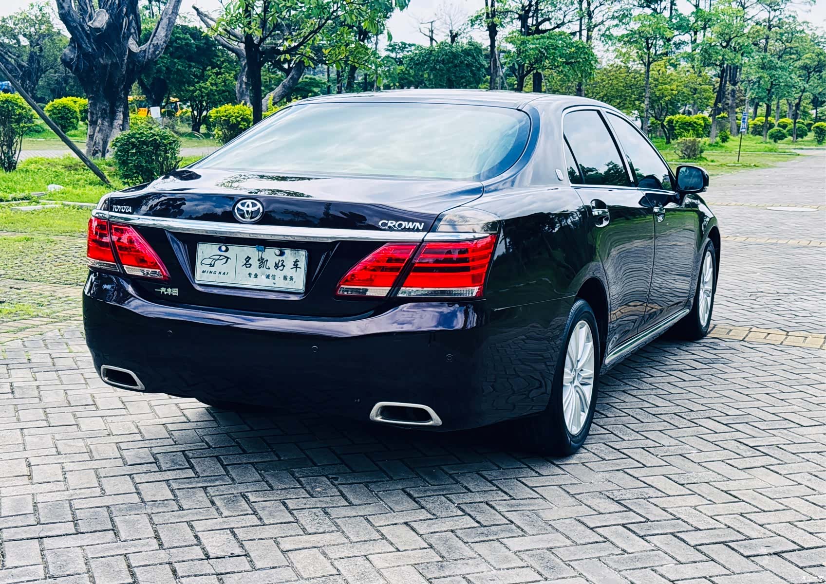 Toyota Crown, 2012 6