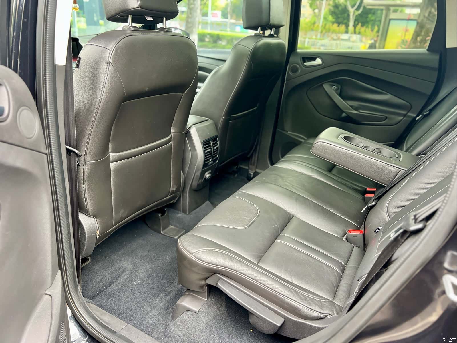Ford Kuga, 2013 13