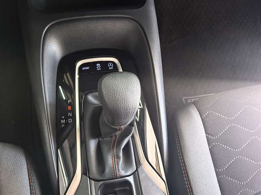 Toyota Corolla 2023, фото 17