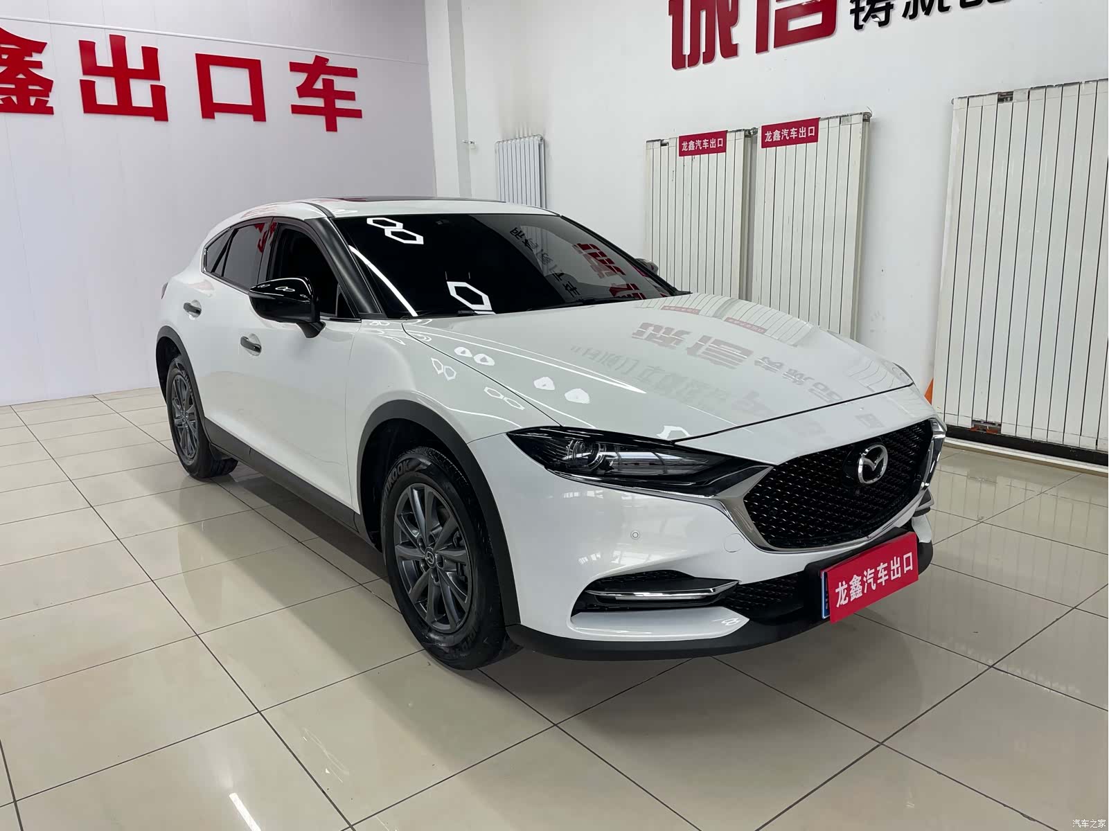 Mazda CX-4, 2023 3