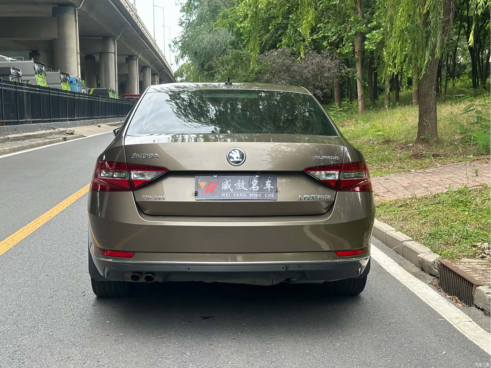 Skoda Superb, 2015 3