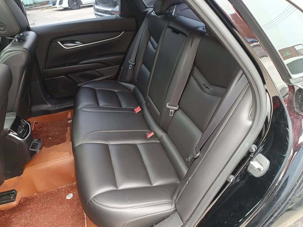 Cadillac XTS, 2019 13