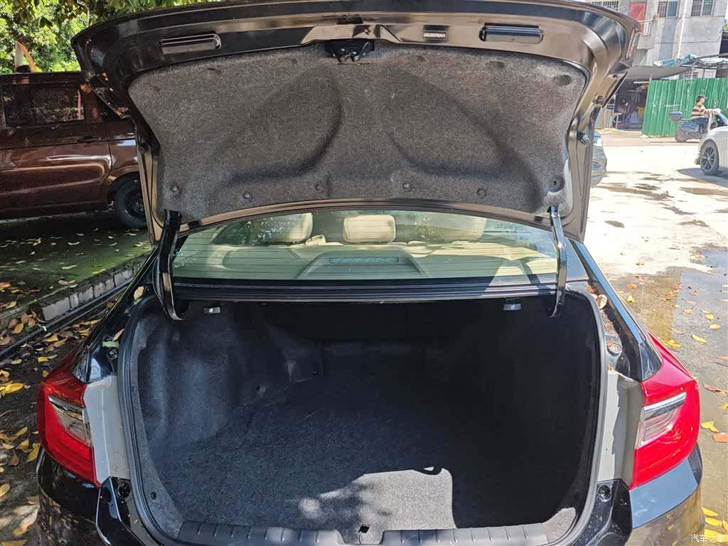 Honda Crider, 2015 19