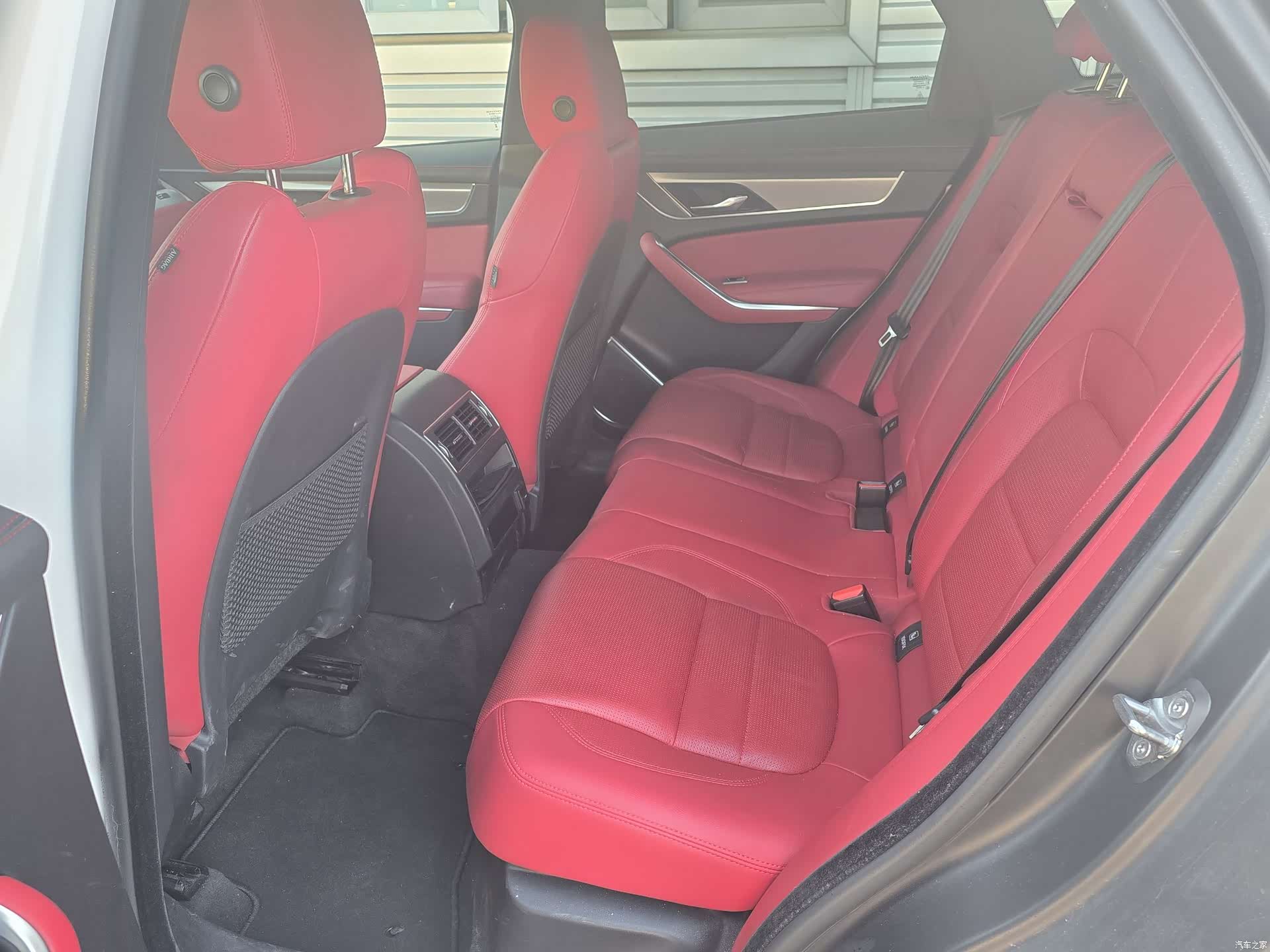 Jaguar F-PACE, 2024 14