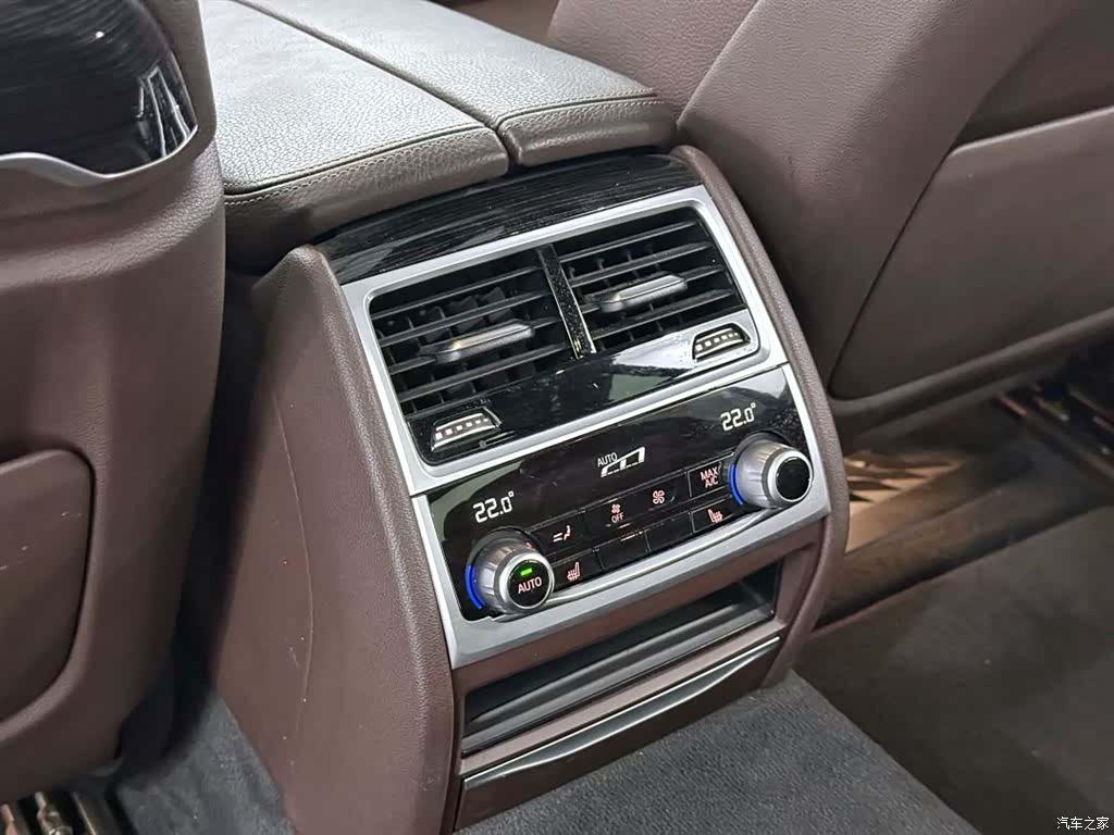 BMW 7 Series, 2019 16