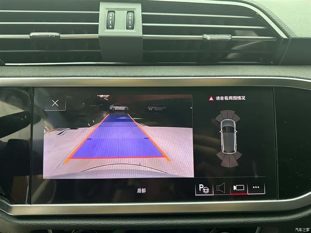 Audi Q3, 2023 24