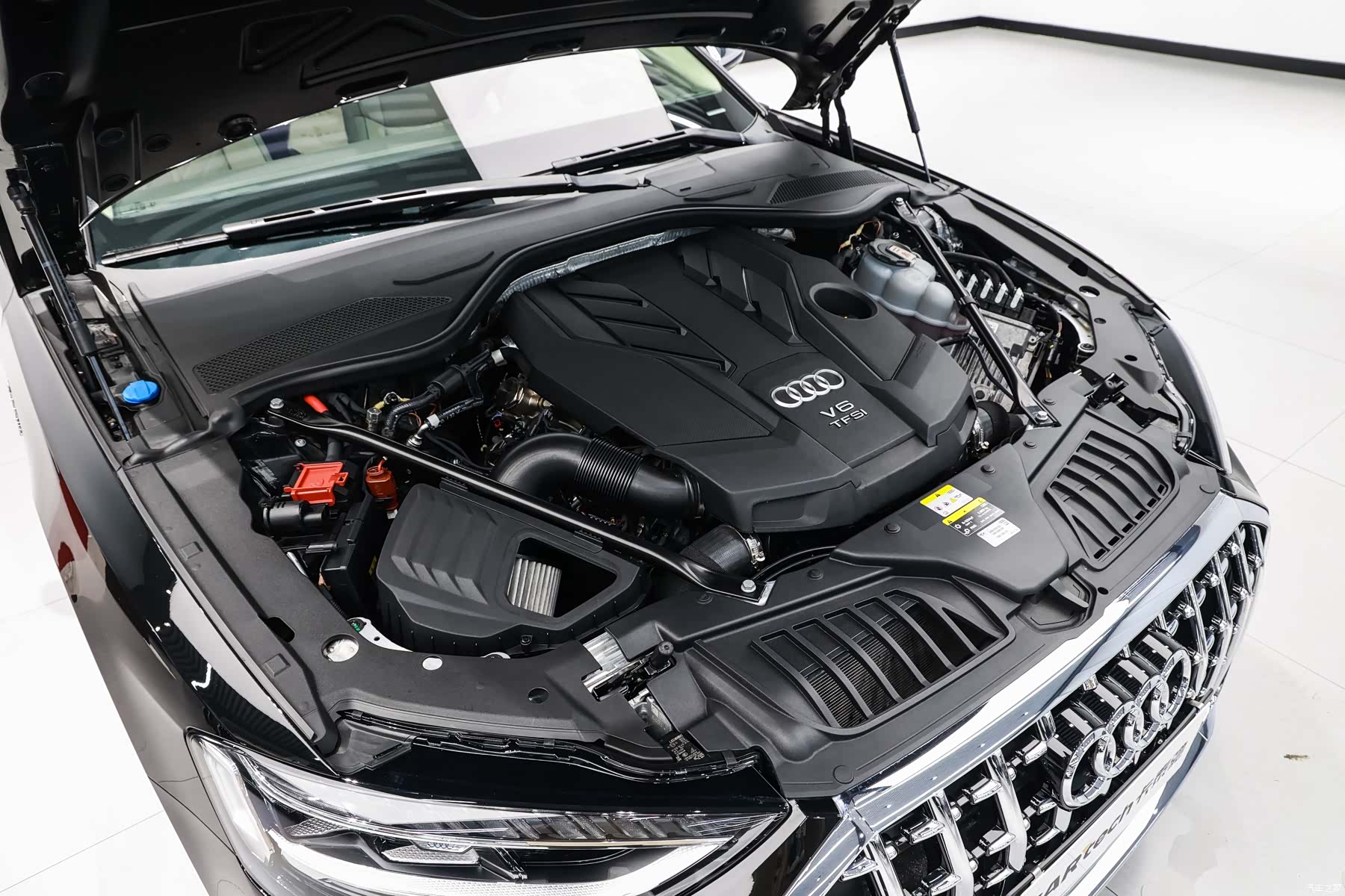 Audi A8L, 2022 20