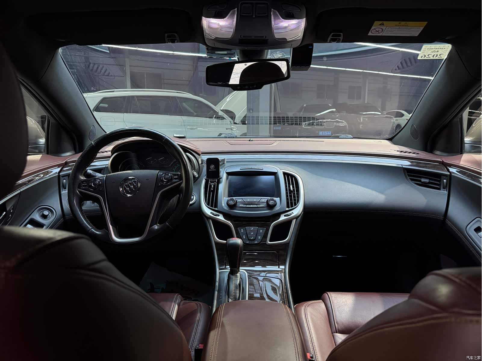 Buick LaCrosse, 2015 все фото