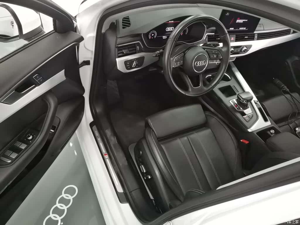Audi A4L, 2024 16