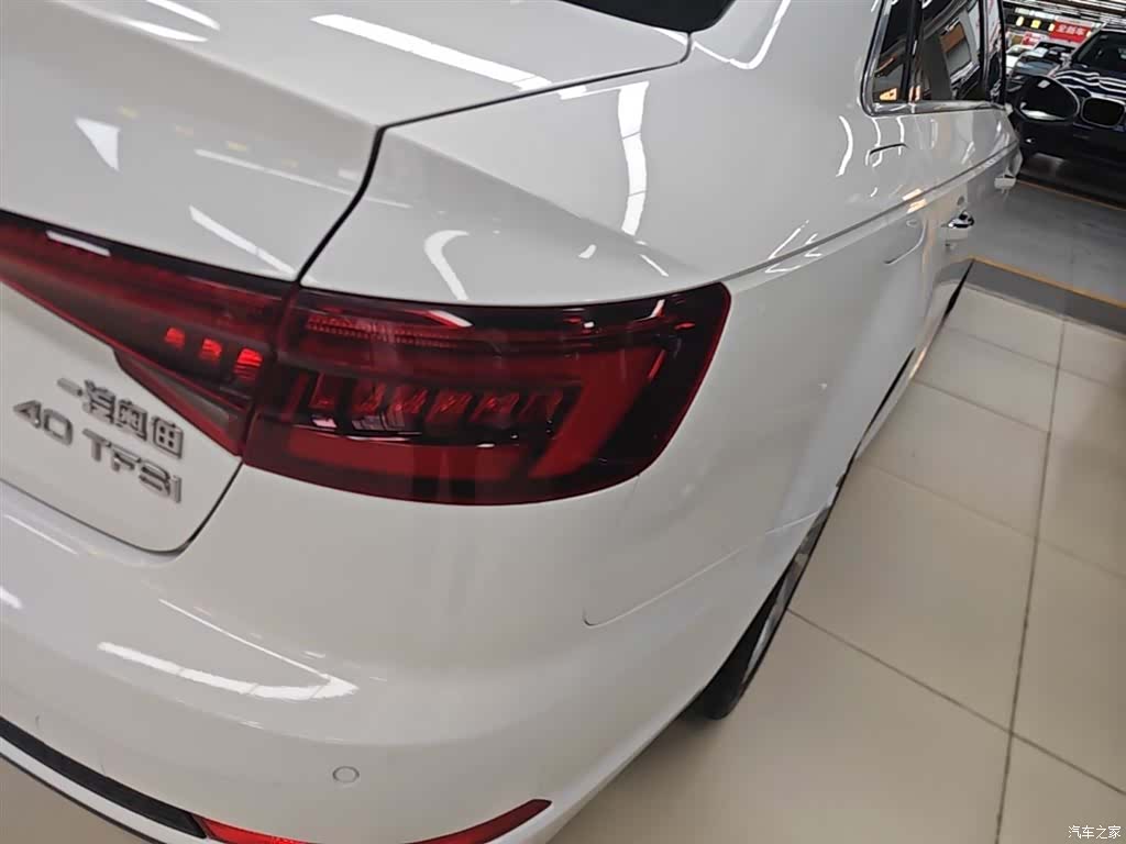 Audi A4L, 2018 8
