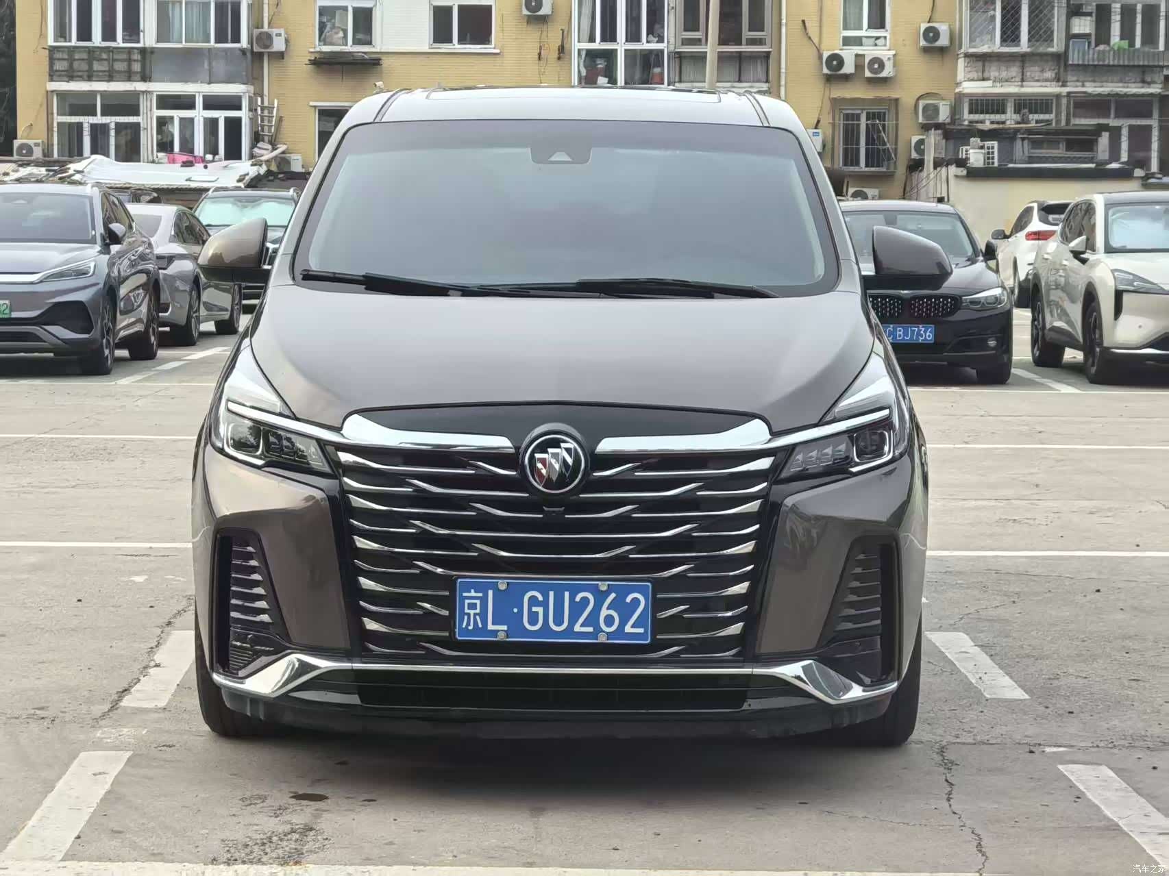 Buick GL8, 2023 2