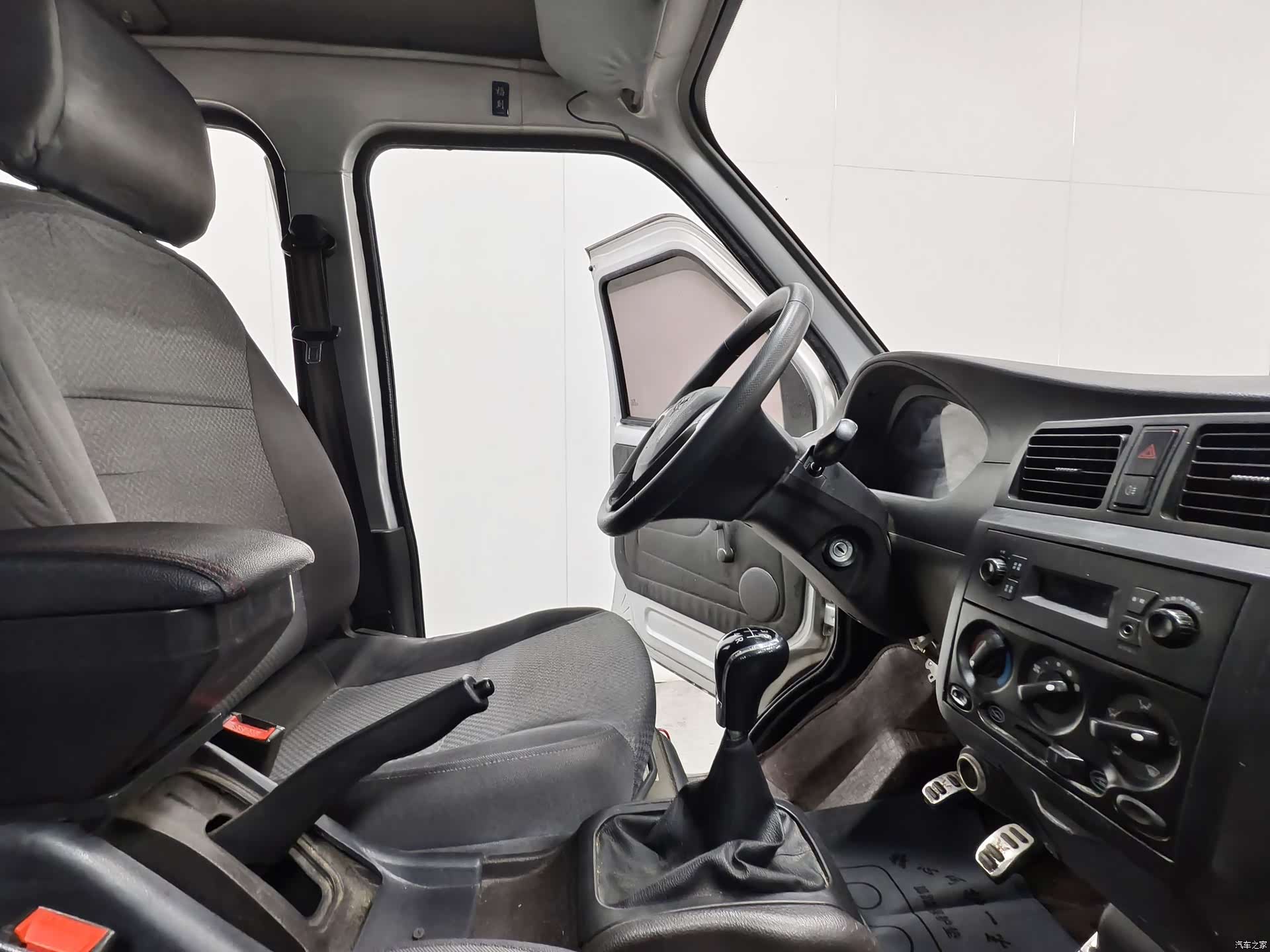 Wuling L3C, 2018 12