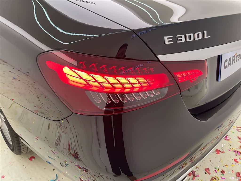 Mercedes-Benz E-Class, 2023 9