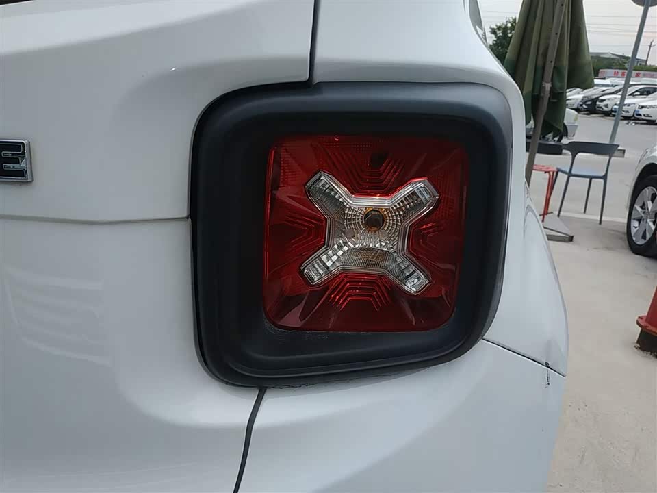Jeep Freeman