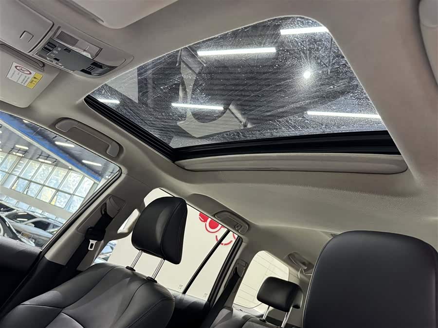 Toyota Prado 2015, фото 17