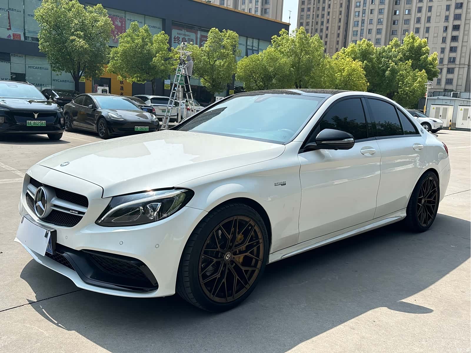 Mercedes-Benz C-Class