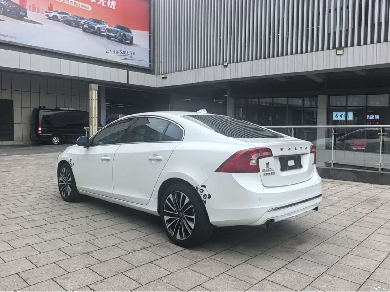 Volvo S60, 2019 14