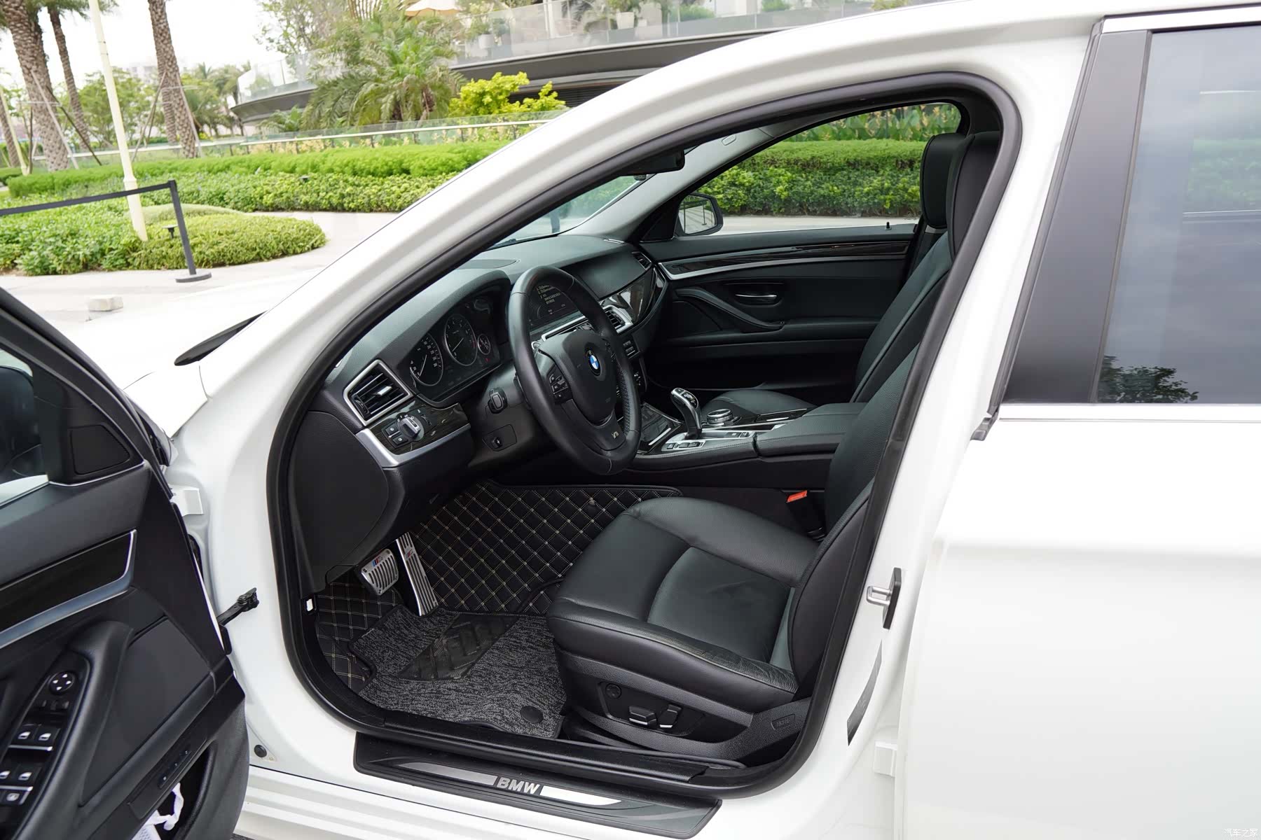 BMW 5 Series, 2013 все фото
